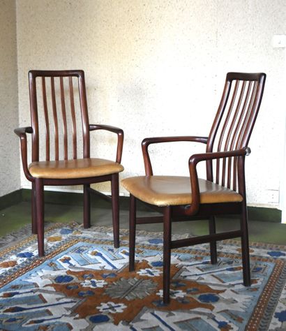 null Pair of exotic wood armchairs, havana sky seats, barrette backs
Circa 1970