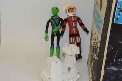 null MATTEL: Mattel's man in space., space bubble. Dans sa boite d'ortigine. On y...