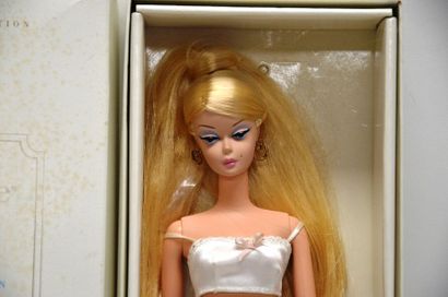 null Poupée "barbie"blonde, BARBIE FASHION modèle collection lingerie