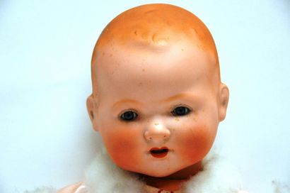 null baby, A.M. 351, "dream baby", big baby, full head, moulded hair blond red, sleepy...