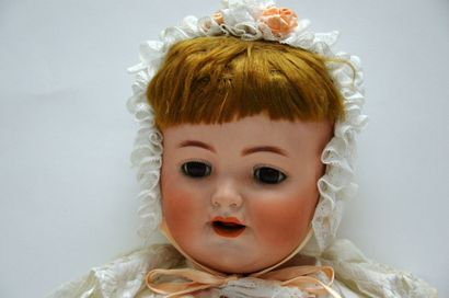 null Baby body composition, blond wig, sleepy eyes, open mouth, antique clothes,...