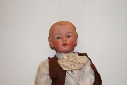null GEBRUDER HEUBACH 7081 doll, full head, moulded hair, boy, intaglio eyes, closed...
