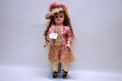 null BRU doll JNE R 7, closed mouth, blue enamel eyes, articulated body BRU, old...