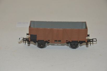null MÄRKLIN 311b.0, (1947) open wagon, 2 axles, brown, grey interior, without number,...