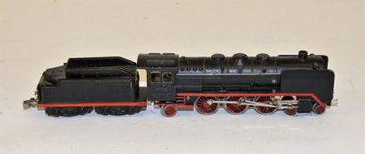null MARKETCLINE HR700, /1er version (1937), locomotive Pacific 231, noire, tender...