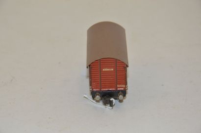 null MÄRKLIN 381.1 (1935) wagon fermé, 2 axes, brun, attelage KK.1, 8.5cm, boîte...