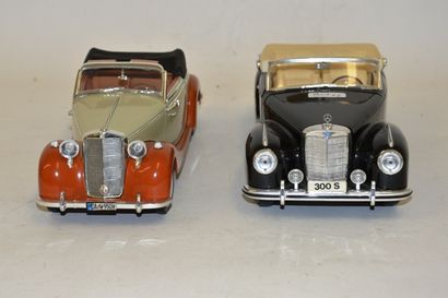 null (2) convertible cars 1/18 scale in perfect condition

- 1950 Mercedes 170 S...