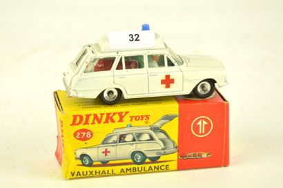 null DINKY Toys, 278, Vauxhall ambulance, in white, with stretcher, nearly new in...