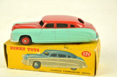 null DINKY 171, Hudson Commodore Sedan, green and red, new in box (MB)