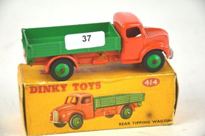 null DINKY 414 Rear tipping Wagon, en vert et orange, neuf en boîte, légèrement défraîchie...