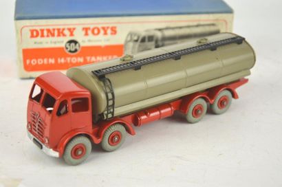 null DINKY 504, Foden 14-ton tanker, en gris et rouge, neuf en boîte bleu originale...