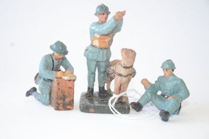 null ELASTOLIN French army (3) soldiers in rare position (G)

- pigeon shooter with...