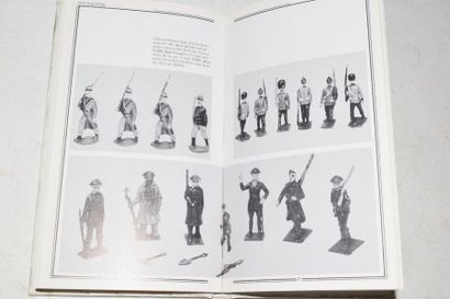 null BOOKS (4) 

- Military Modelling

- Phillips Toy Soldiers

- Phillips Tin toy

-...