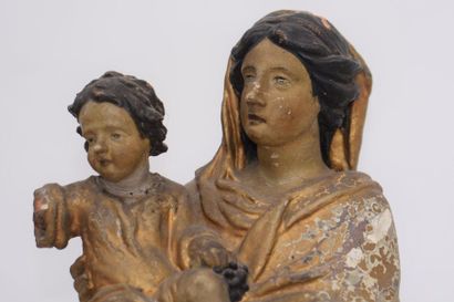 null Sculpture en terre cuite "Vierge à l'enfant" , XVIIIe (accidents) Ht: 68 cm