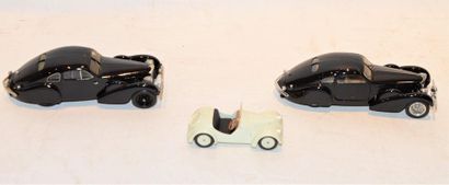 null (2) VROOM, 1 Bugatti type 64 Coupé de Proto Jean de 1939 en résine noire, 1...