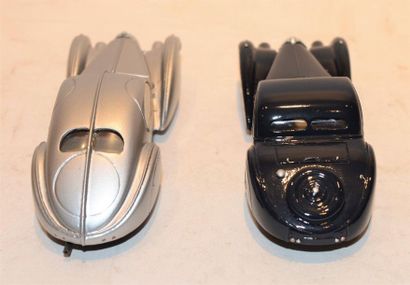 null (2) HECO, 1 Bugatti type 57 Aerolithe of 1936 in grey resin and 1 Bugatti type...