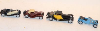 null (4) M.C.M. 1 Bugatti type 50 Landaulet of 1931 in black and yellow metal, 1...