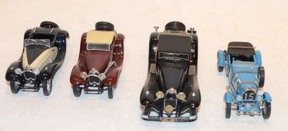 null (4) M.C.M. 1 Bugatti type 50 Landaulet of 1931 in black and yellow metal, 1...