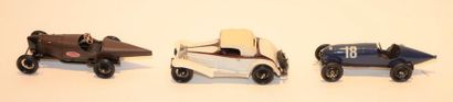 null (3) M.C.M. 1 Bugatti type 18 Carénée, Roland Garros of 1912 in brown metal,...
