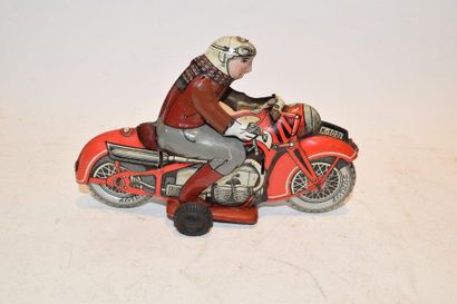 null KIENBERGER (HUKI), Made in US-Zone Germany, K-1021, Motorcycle made of red and...