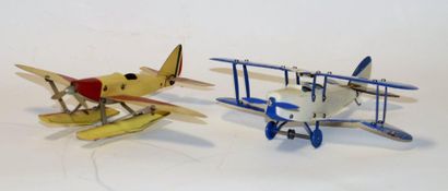 null MECCANO (2) planes in painted sheet metal (without engine), good condition,...