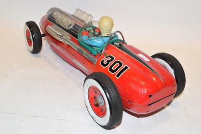 null MODERN TOYS (TM); Japan, Around 1960, Big racing car, a "transparent" engine...