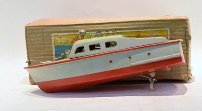 null JAPAN, Model Boat, painted green and cream, wooden, electric motor missing,...