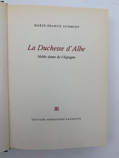null 
SCHMIDT Joël e.a. 




These women who made history




Lausanne, Edition Rencontre,...