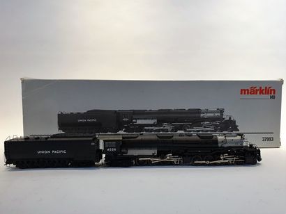 null MÄRKLIN 37993 Union Pacific BIG BOY locomotive, new in a box ert wood box, ...