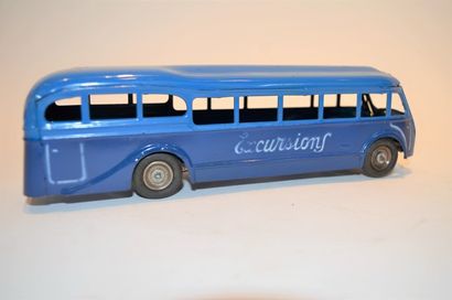 null CIJ coach RENAULT excursions, blue sheet metal, mechanical, 23cm, good cond...