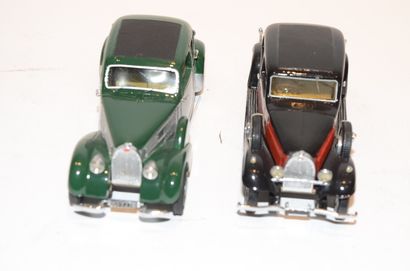 null (2) CCCF 1 Bugatti Galibier type 57C de 1939 en métal vert et gris et 1 Bugatti...