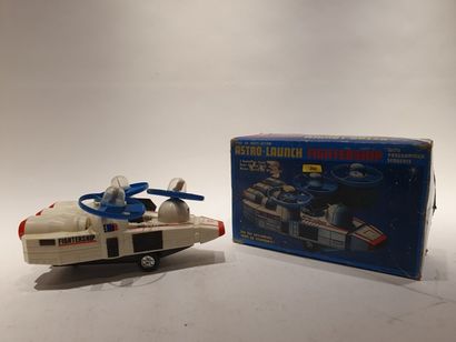 null ASTRO-LAUNCH FIGHTERSHIP"; Made in Hong-Kong, Around 1975(?), White, red and...