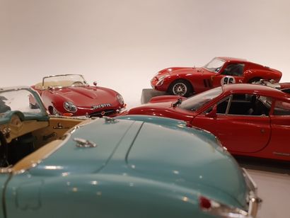 null (6) 1/43 sports cars including 5 from Burgo :

Ferrari, Mercedes, Jaguar (L...