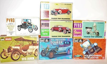 null The following sets of plastic kits are part of an old collection. They are new...