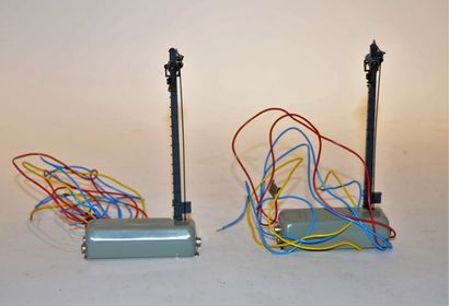 null Märklin, two single semaphore signals, number 7039, (MB)