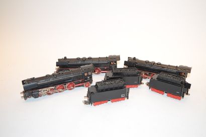 null MÄRKLIN(3) locomotive 3048, type pacific, tender 4 axes, 3 versions

- F800,...