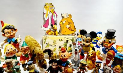 null DISNEY (45 ) nombreuses figurines vintage, année 50 à aujourd'hui, beau Pluto...