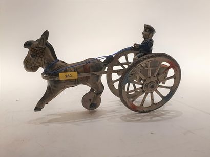 null GERMANY "HUKY", toy 1900 mechanic, cart with one horse, good condition