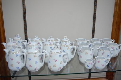 null DEM DEMEULDER: 11 milk/cream jugs and 10 porcelain milk/cream pots decorated...