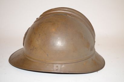 null Casque Adrian Belge de la 1ère guerre mondiale, modèle 1915. Dans sa peinture...