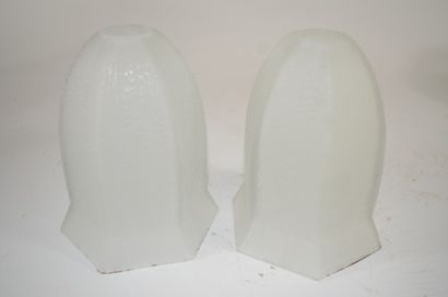 null Set of eight daylight giblets, some in frosted glass.