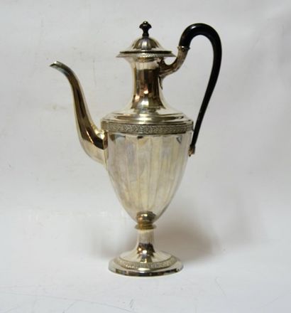 null BELGIUM silver coffee pot and milk jug, Belgian hallmark from 1814 to 1831,

Observation:

Piece...