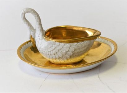 null SAMSON hard porcelain cup and saucer in swan shape, gold bottom, frieze of plamette...