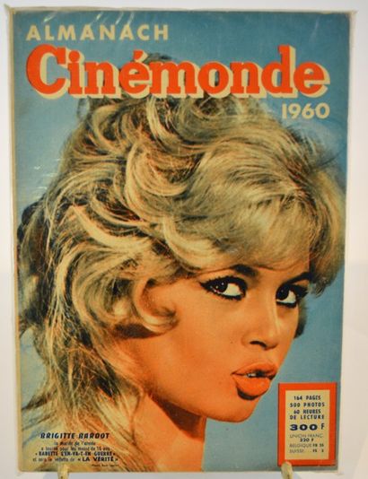 null Brigitte Bardot (magazines et livre):

-Cinq magazines "Cinémonde" de 1957,...