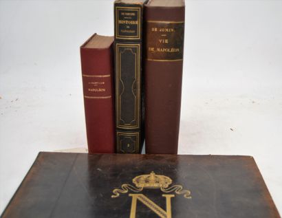 Ensemble de 5 livres 
 
Baron de Jomini 'Vie politique et militaire de Napoléon'...