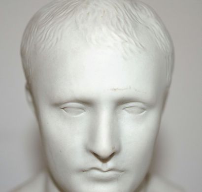 null Bust of Napoleon in biscuit from the original by Canova. Height: 13 cm