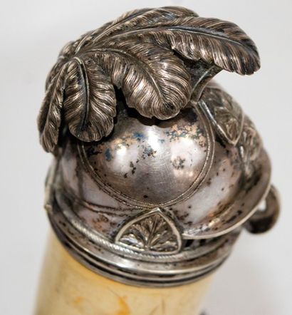  Exceptional pipe in sea foam offered to General Lasalle by the 10th regiment of...