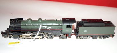 LIMA LIMA SNCF 141 locomotive, green 4-axis tender, 30R1047, missing a smoke scr...