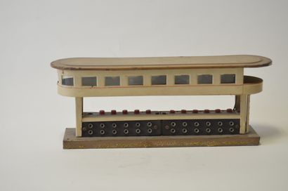 MARKLIN MÄRKLIN 473/12 (1937/1939) control desk with twelve push buttons, oval shape,...