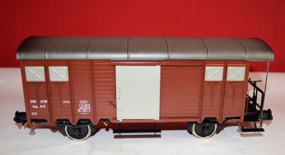 MARKLIN MÄRKLIN I modern (3) freight cars, 2 axles, new in box

5841 closed - 5844...